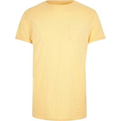 Yellow plain chest pocket t-shirt